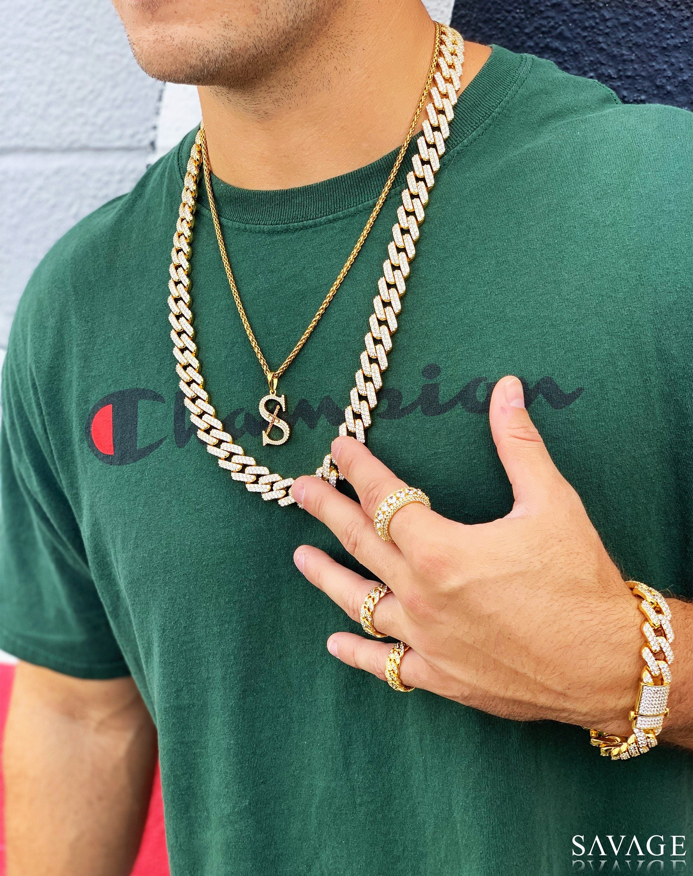 Savage deals gold chain